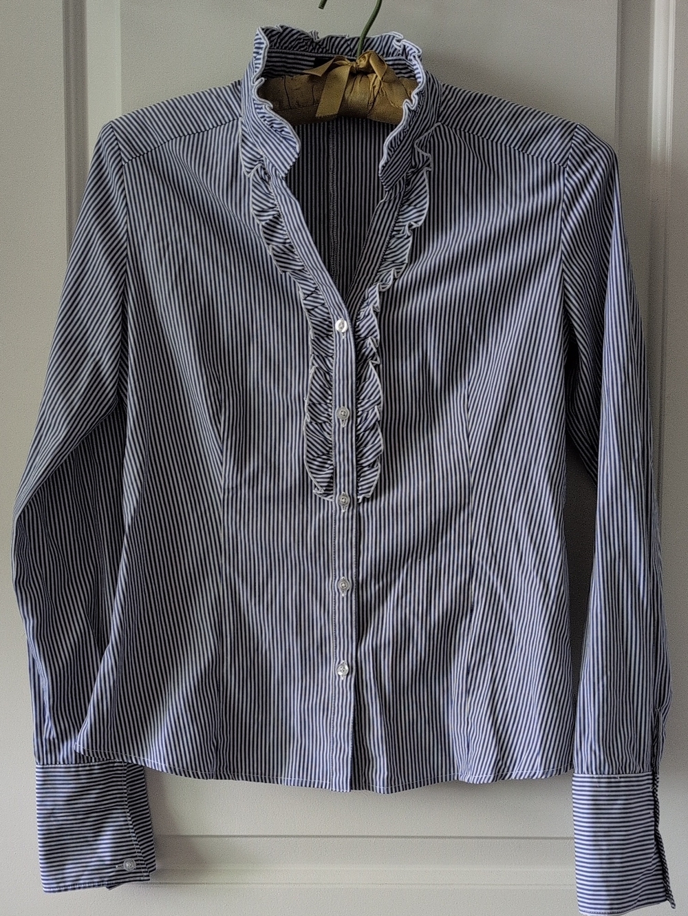 Vancl Blue and White Pinstripe Ruffle-Collar Button-Down Shirt
